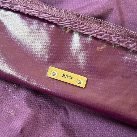 Tumi Weekender Like Carry On Bag Purple and Brown ***Gift Giving Season**** - Picture 8 of 12